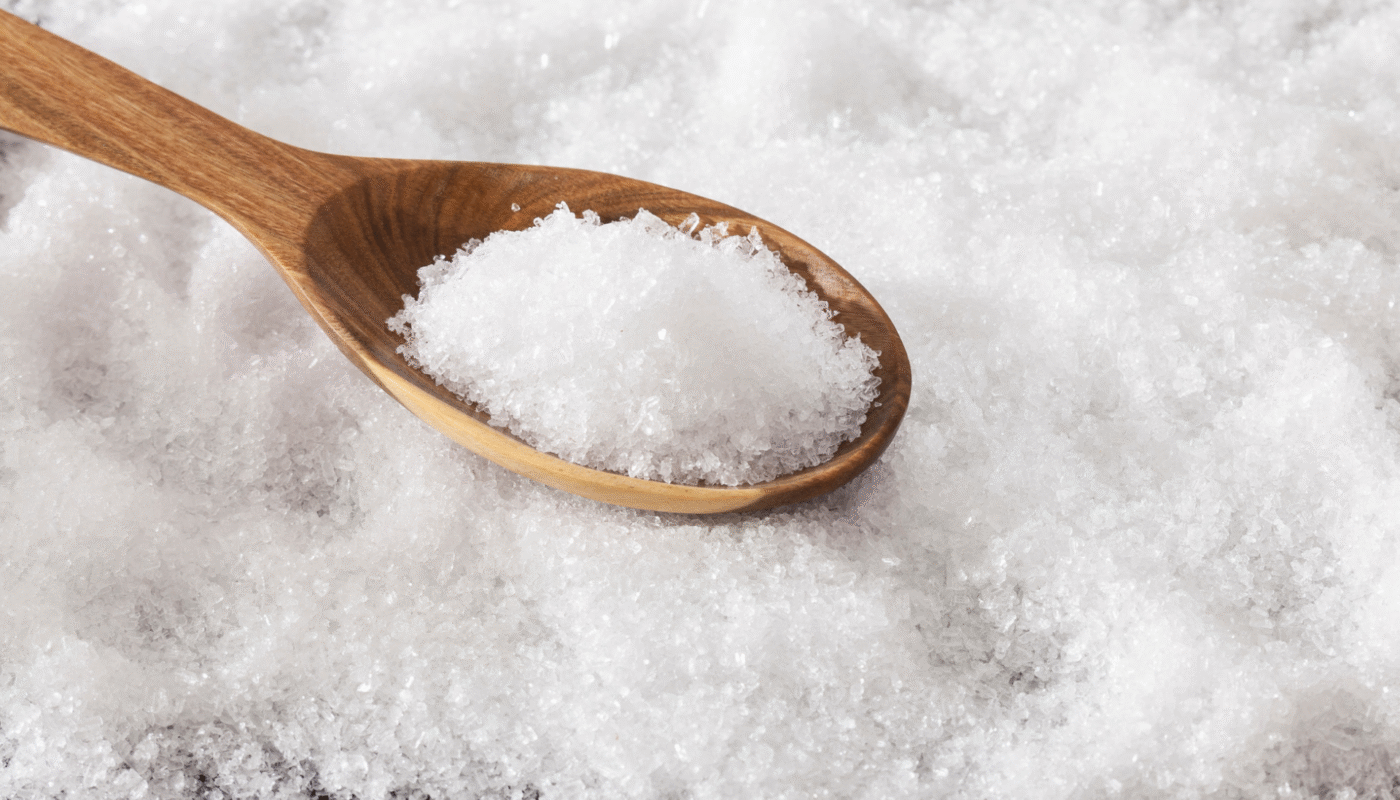 9 Unbelievable Benefits of Epsom Salt in the Garden