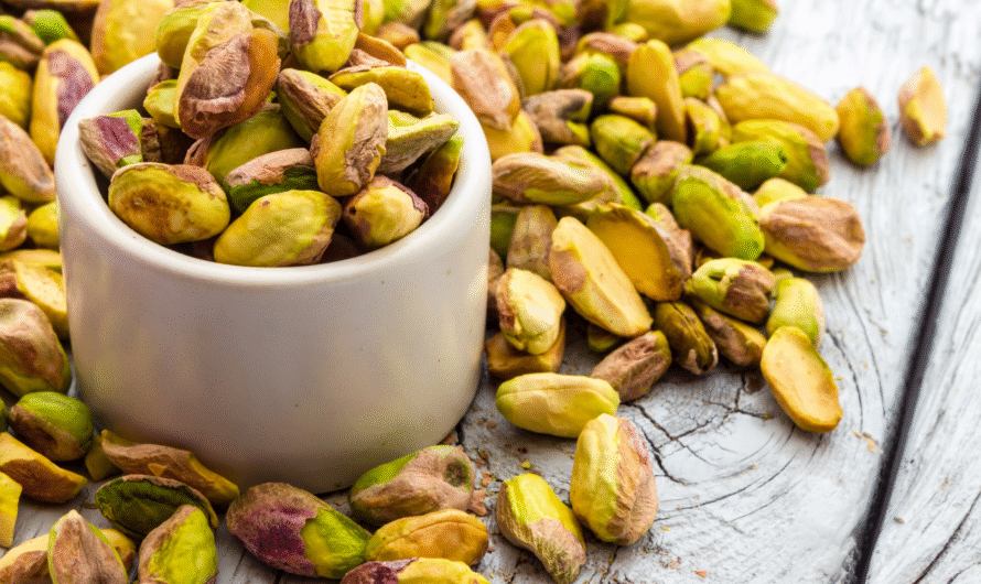 Health Benefits of Pistachios and the Best Ways to Eat Them According to Expert
